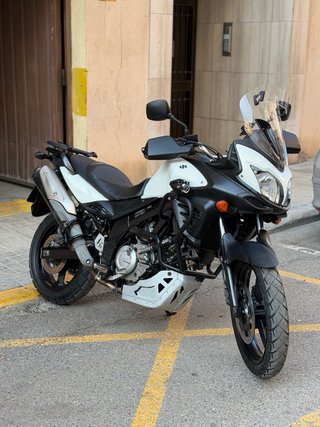 Suzuki V-Strom 650 Adventure