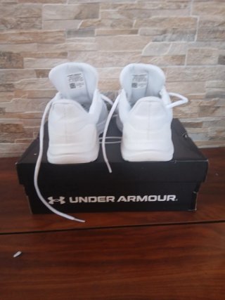 Zapatillas Under Armour Blancas