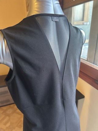 Tubino nero con inserto in pizzo