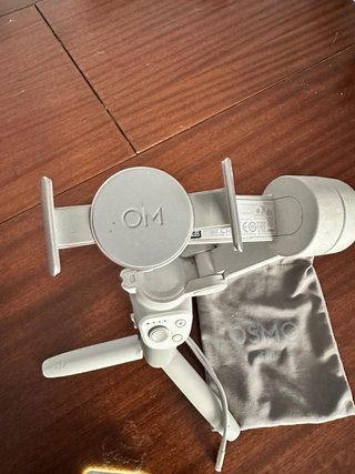 DJI Osmo Mobile 4 Gimbal