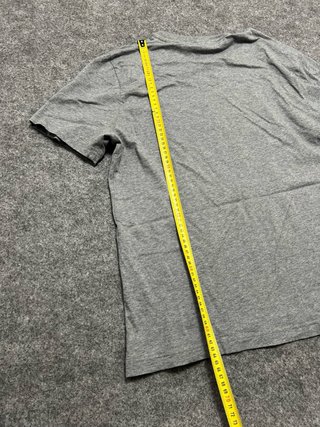 Camiseta Calvin Klein Gris Talla L -M