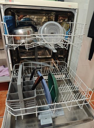 Lavavajillas Indesit DFP 58B1 Funciona Perfecto