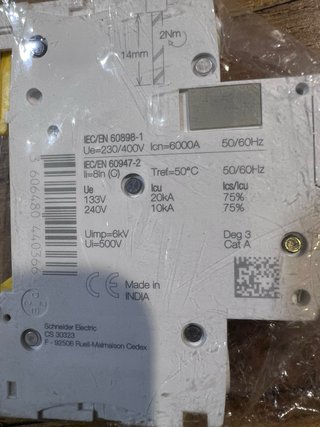 Disjuntor Schneider Electric Acti9 iC60N C16A