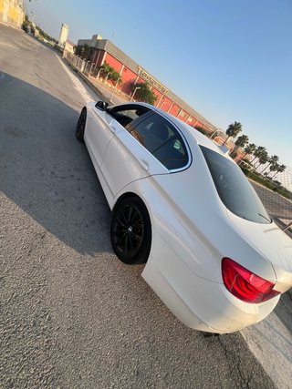 Bmw serie 5 520 2012