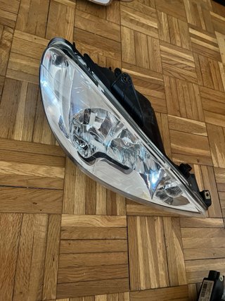 Faros Peugeot