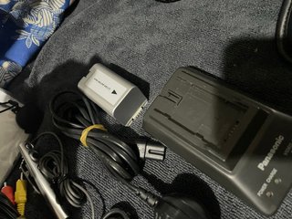 Videocámara Panasonic NV-GS8EB + Accesorios