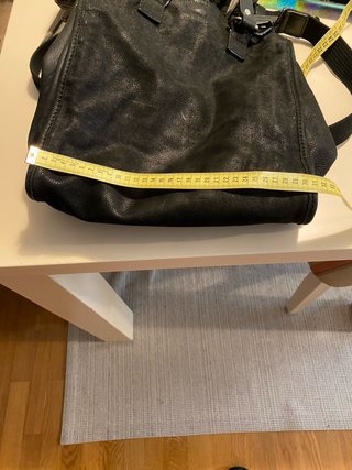 Bolso Piel Negro Bandolera y Mochila