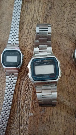 Lote Casio Analógico Dorado y Plateado