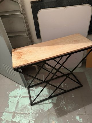 Mesa auxiliar madera y metal