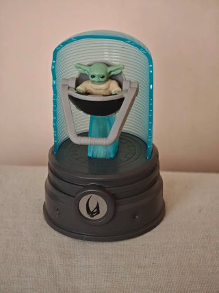 Figura Baby Yoda Burger King