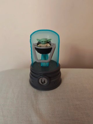 Figura Baby Yoda Burger King