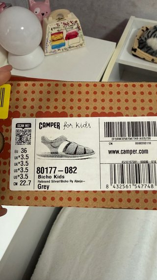 Sandalias Camper Bicho Piel Plata Niña