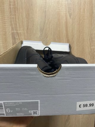 Nike Air Force 1 GS Negro Talla 38.5