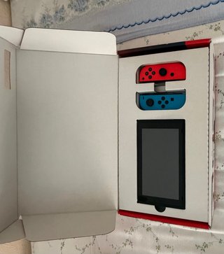 Nintendo Switch V2 + Caja + Dock + Cargador