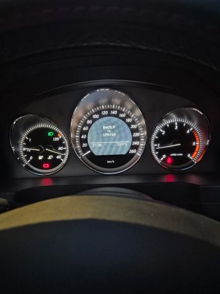 Mercedes-Benz Clase C 2010