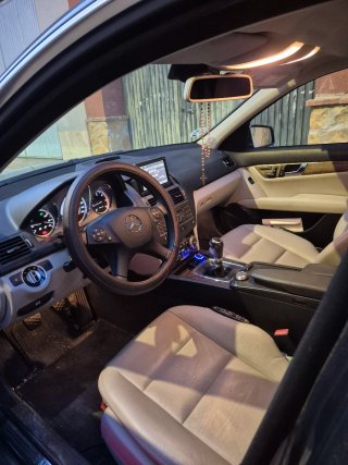Mercedes-Benz Clase C 2010