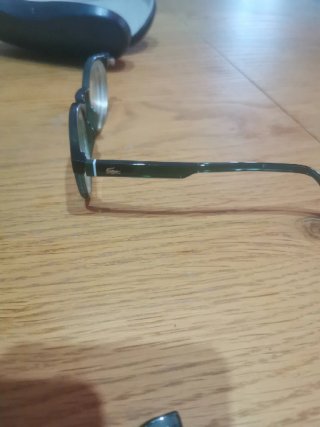 Montura gafas 1 mes, pata rota, son gafas de vista