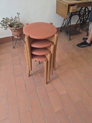 Juego 4 taburetes madera y tela naranja