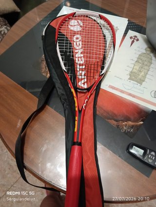 Raqueta de Squash con funda