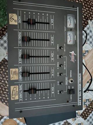 Mesa de mezclas Fonestar SM-1400