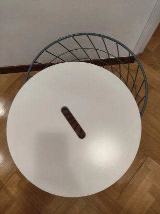 Mesa auxiliar Ikea Kvistbro 44cm