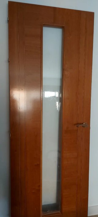 Dos Puertas madera con cristal