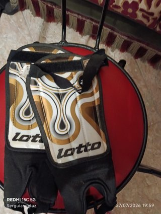 Rodilleras Lotto Fútbol