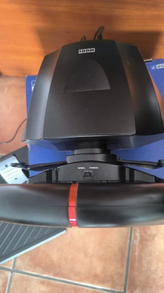 Volante Hori RWA Racing Wheel Apex PS4-PS5