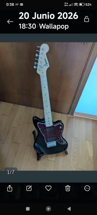 Guitarra Fender Squier Mini Jazz Negra