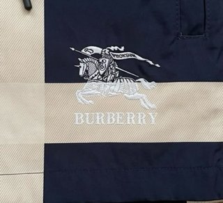 Burberry Pantaloncino a quadri taglia M