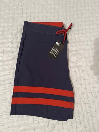 Calções Hurley Phantom Azul e Vermelho Tamanho 32
