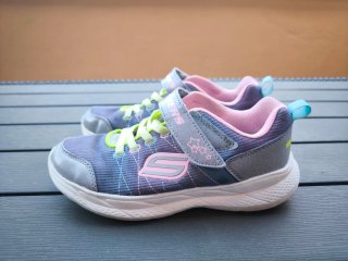 Zapatillas Skechers Niña Rosa y Morado