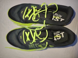 Deportivas Under Armour Micro G Velocity