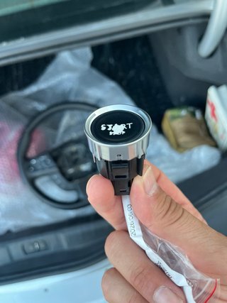 Volante Peugeot 508 año 2016 con Controles.