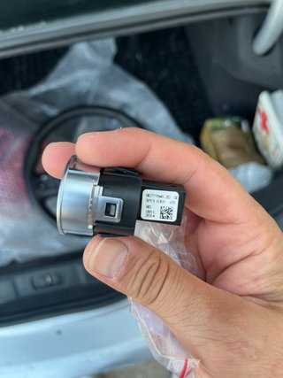 Volante Peugeot 508 año 2016 con Controles.