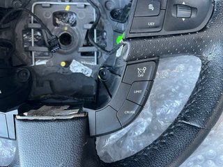 Volante Peugeot 508 año 2016 con Controles.