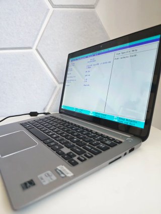 Toshiba Kira Book Plata i7 tercera gen