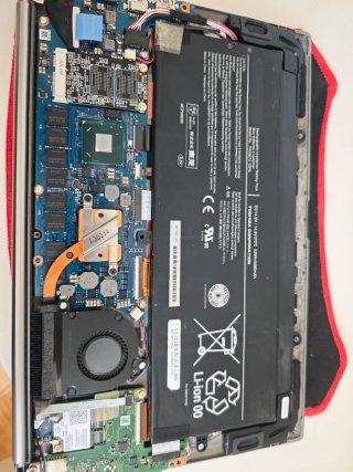 Toshiba Kira Book Plata i7 tercera gen
