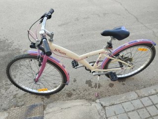 Bicicleta BTWIN 24 pulgadas