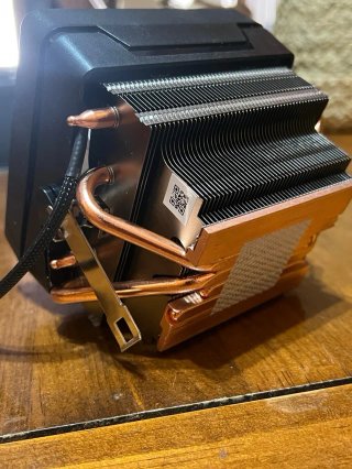 AMD Ryzen 7 2700X + Disipador Wraith Prism