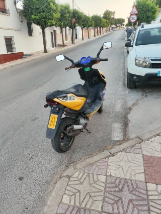 Yamaha Aeros Scooter ITV al día