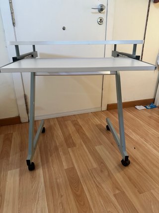 Mesa escritorio pequeña plegable