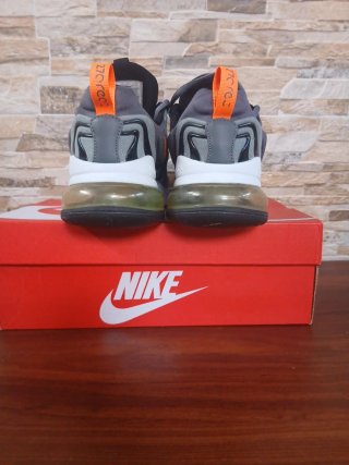 Nike Air Zoom Gris Naranja