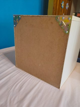 Dormitorio juvenil con cama nido + estantería