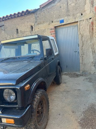 Suzuki Samurai