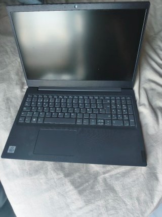 Portátil Lenovo I3 238GB 8GB RAM