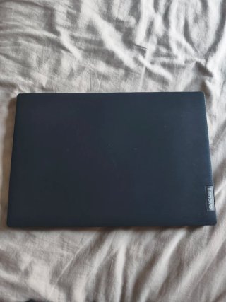 Portátil Lenovo I3 238GB 8GB RAM