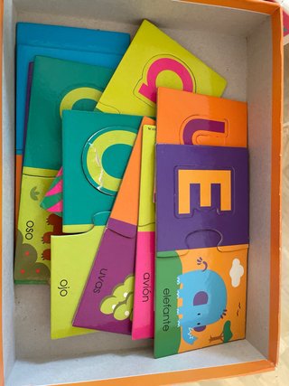 Puzzles las vocales de diset