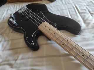 Bajo Fender Squier PJ Affinity