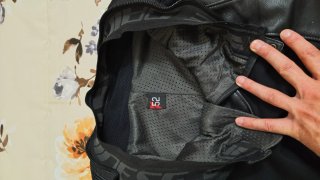 Mono Dainese moto cuero negro talla 52